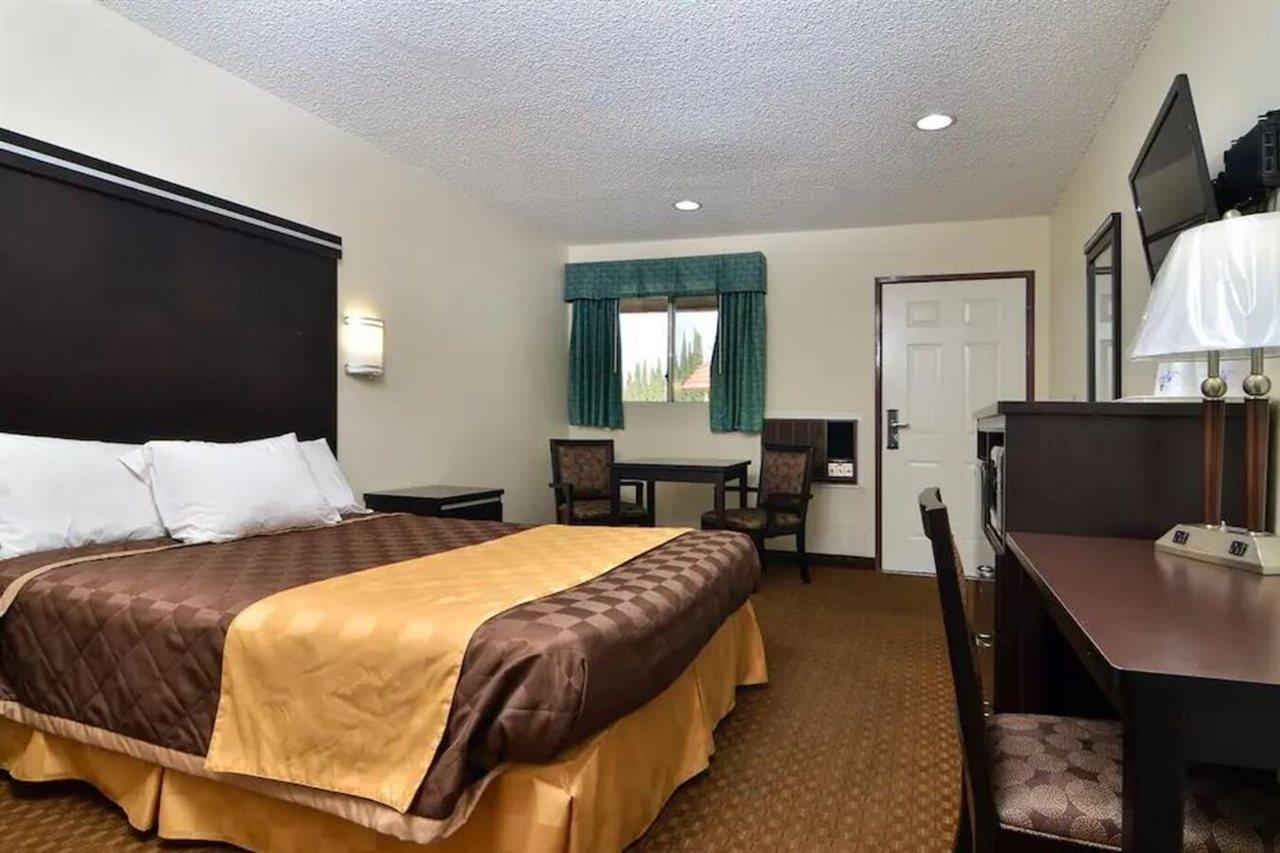 Americas Best Value Inn Calimesa Esterno foto