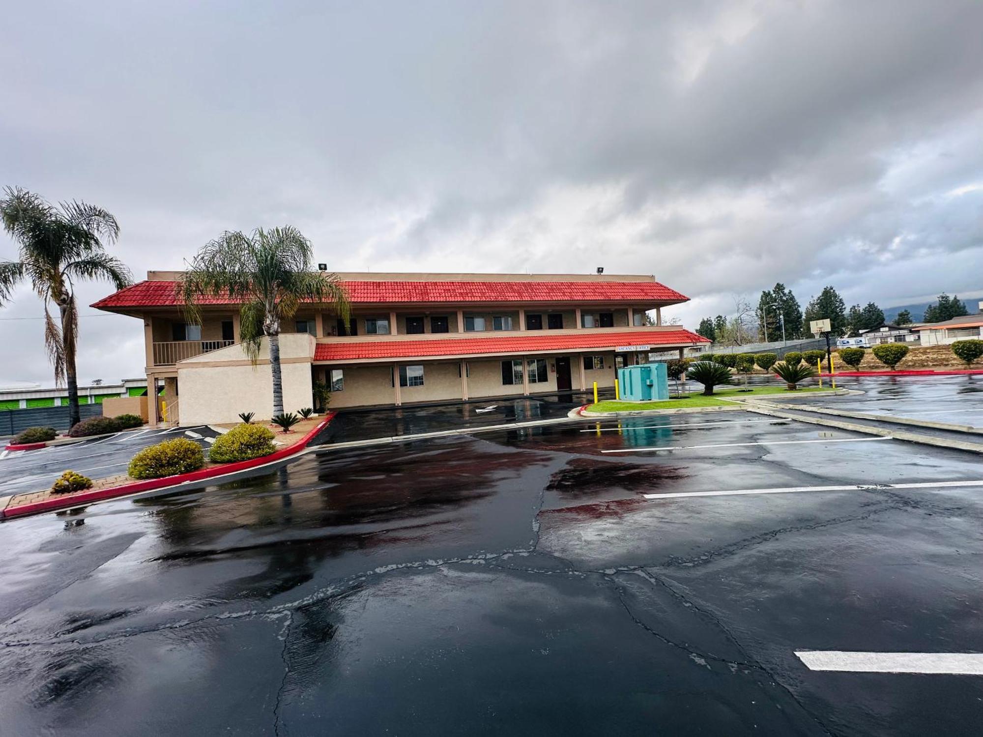 Americas Best Value Inn Calimesa Esterno foto